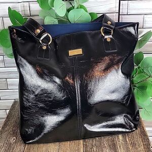 Tommy Hilfiger Black Patent Leather Shoulder Bag